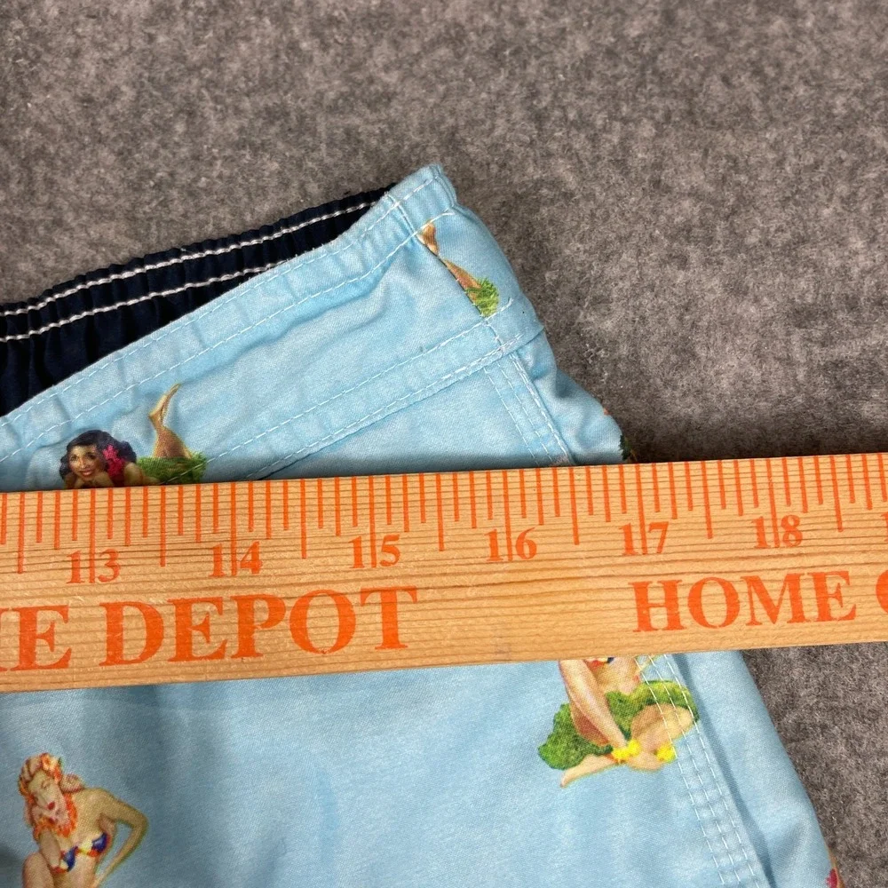 Cremieux Beachwear Board Shorts Mens Large Blue Hula Girls Hawaiian Tropical‎